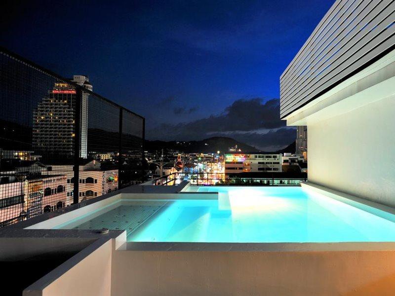 The Album Hotel Patong Екстериор снимка
