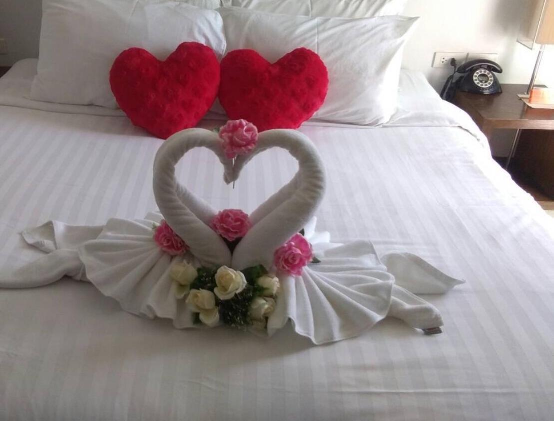 The Album Hotel Patong Екстериор снимка