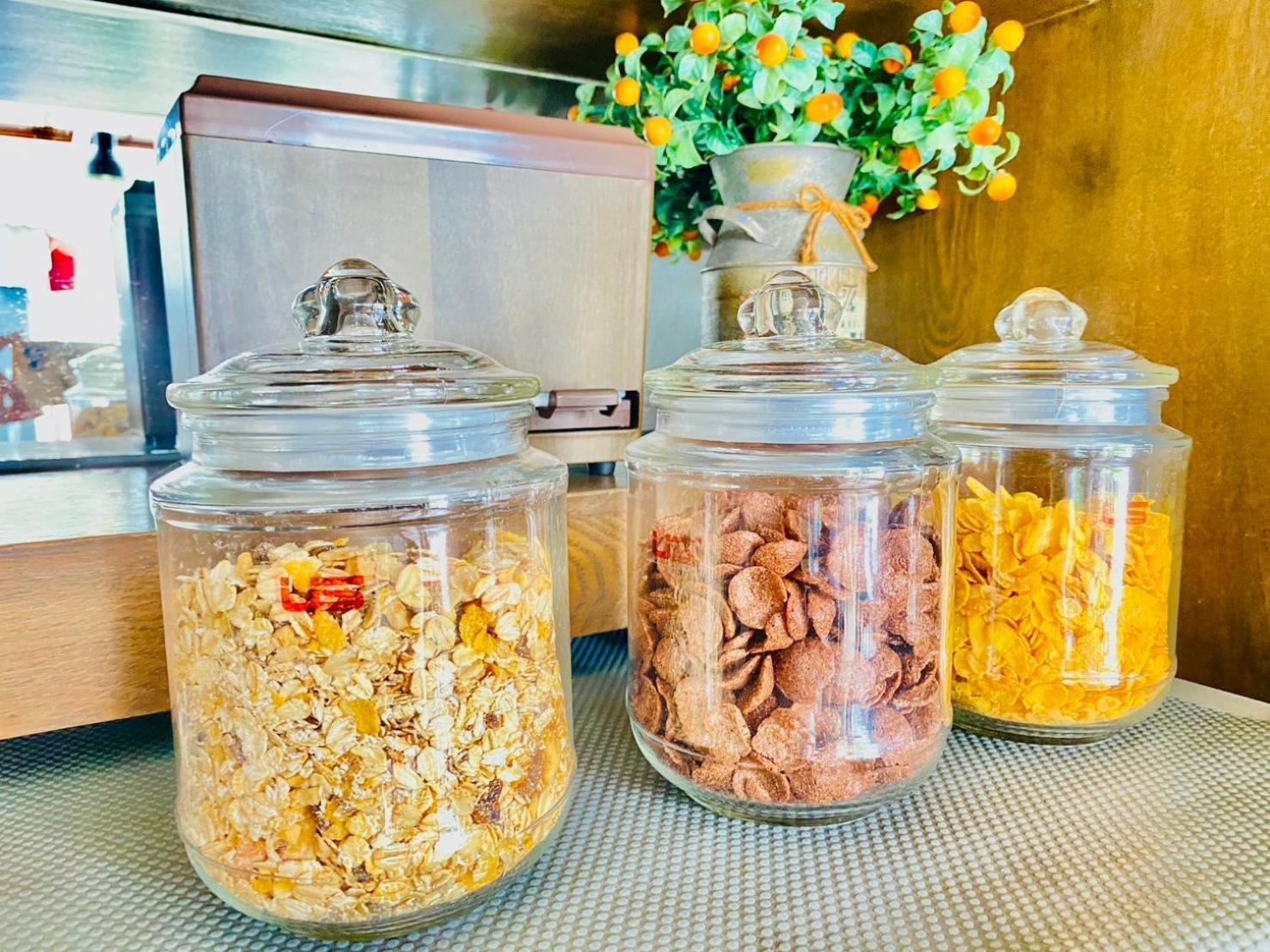 The Album Hotel Patong Екстериор снимка